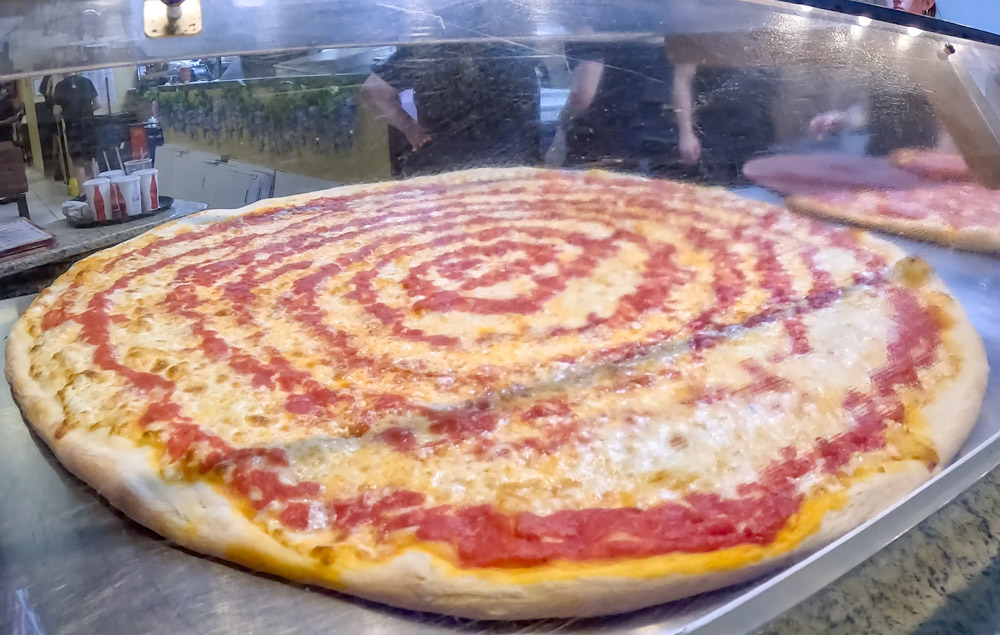 Joe's Pizzeria - Largest Slice on Wildwood Boardwalk
