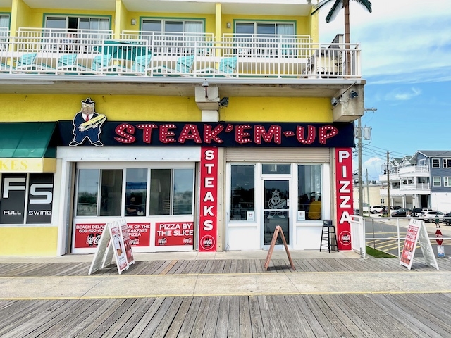 Steak 'Em Up Storefront